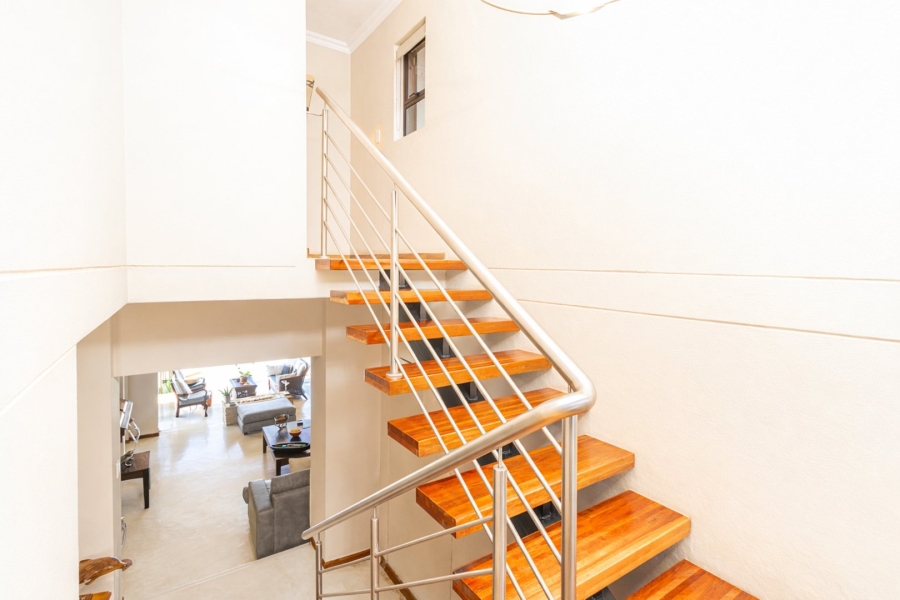 3 Bedroom Property for Sale in Caribbean Beach Club North West